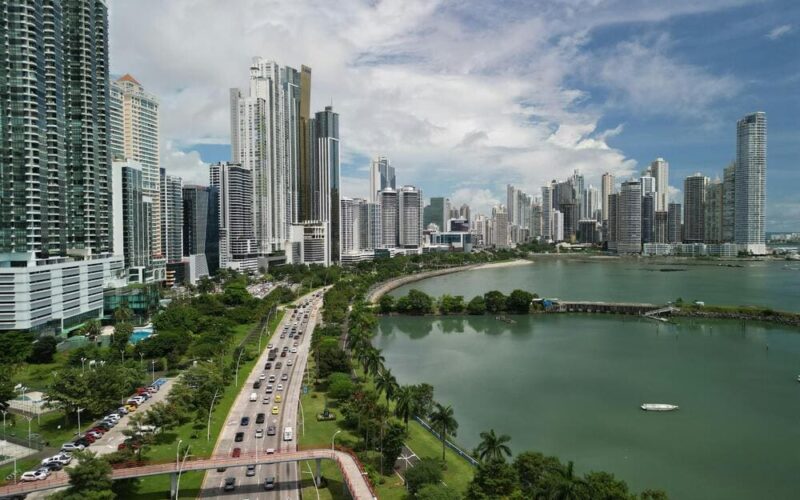 Cómo realizar la renovación de placa vehicular en Panamá fácilmente